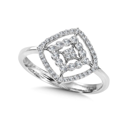Diamond Ring in 14K White Gold