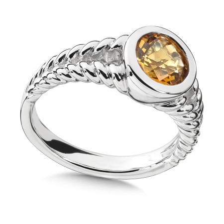 Sterling silver and round citrine ring.